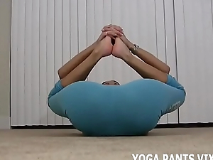 Doing my yoga each makes you so sex-mad JOI